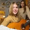 Утка в тапках2005